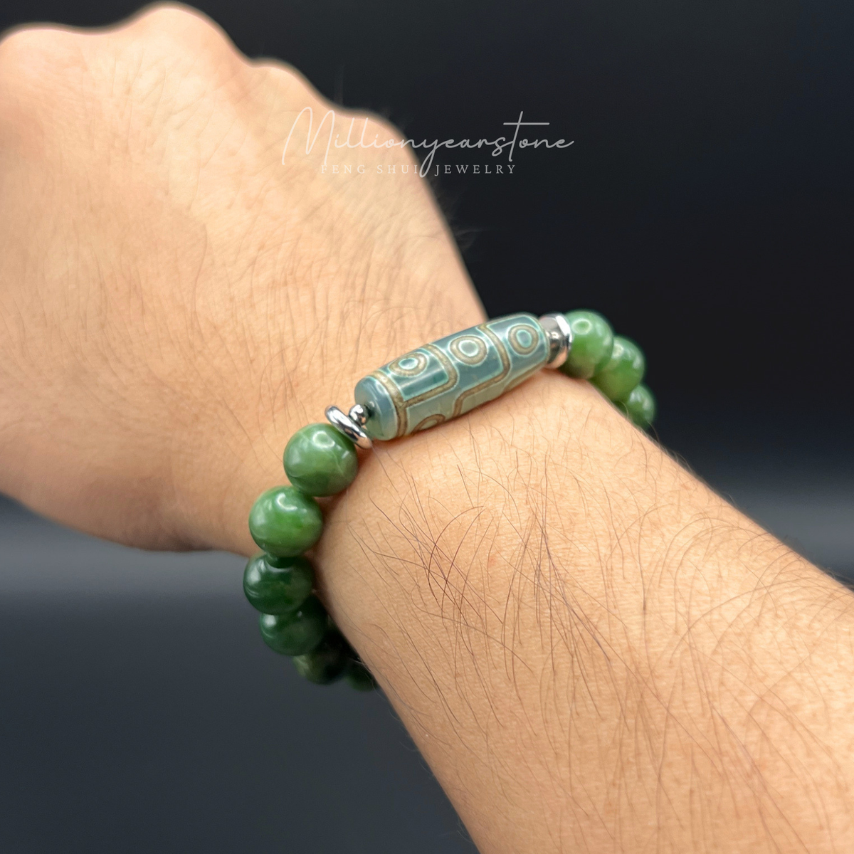 Tibetan Feng Shui bracelet - Nephrite Jade 7.5mm with Nine Eye Dzi charm