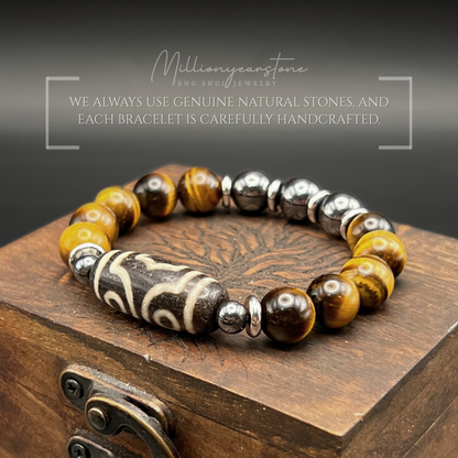 Tibetan Feng shui bracelet - Tiger's Eye 10mm with Three-Eye Dzi charm