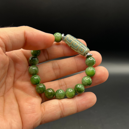 Tibetan Feng Shui bracelet - Nephrite Jade 9.5mm with Nine Eye Dzi charm