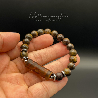 Tibetan Feng Shui bracelet - Petrified Wood with Three Eye Dzi charm - 8mm